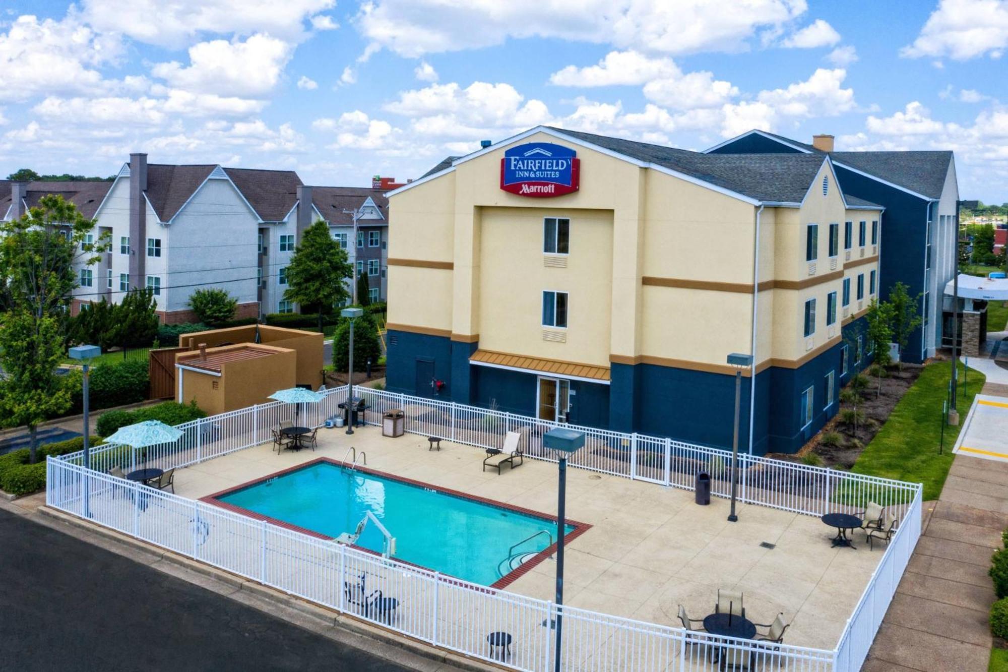 Fairfield Inn & Suites Memphis Southaven Bagian luar foto